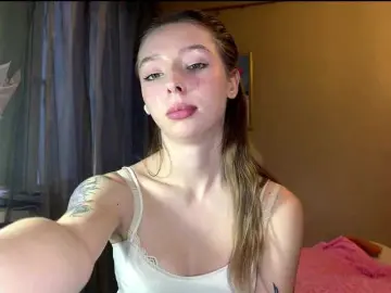 Bongacams Nude Webcam of EstellFerkel