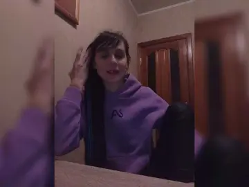 Bongacams Free Porn Cam of Hellenalonenochka