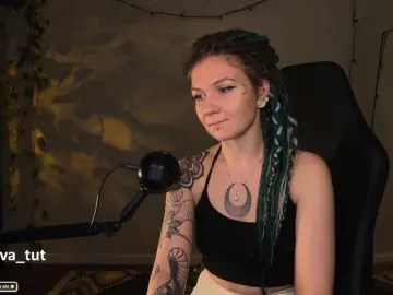 Bongacams Sex Cam of bySOVA