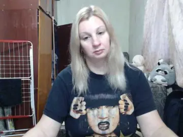 Bongacams Live Porn of BustyBlondy