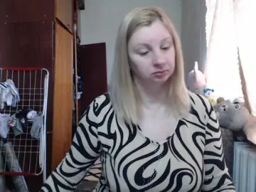 Bongacams Private Sex Chat of BustyBlondy