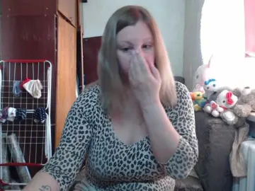 Bongacams Best Webcam of BustyBlondy