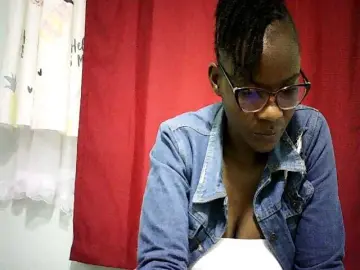 Bongacams Live Porn of Pierra77