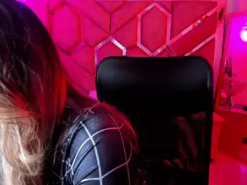 Bongacams Watch Live Sex Cams of OliviaFox