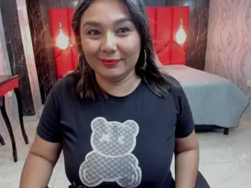 Bongacams Live Porn of LatinaHoleQueen-1