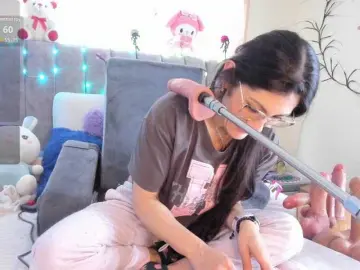 Bongacams Sex Cam of Rapunzell--