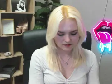 Bongacams Free Porn Cam of SweetLilyxo