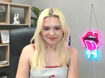 Bongacams Watch Live Sex Cams of SweetLilyxo