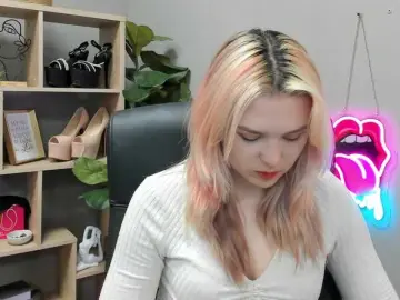Bongacams Nude Webcam of SweetLilyxo