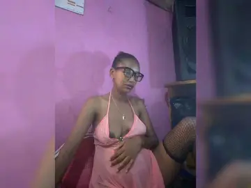 Bongacams Private Sex Chat of Mynah