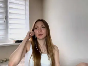 Bongacams Nude Webcam of MyrticeDollen