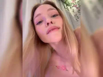 Bongacams Best live sex cam show of l1ttle-puppy