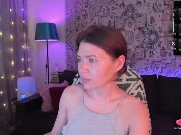 Bongacams Nude Webcam of MyLittlegi
