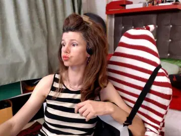 Bongacams Free Live Porn of kellysurfing