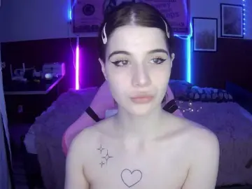 Bongacams Adult Webcams of KrissCherri