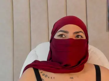 Bongacams Watch Live Sex Cams of naylaa-