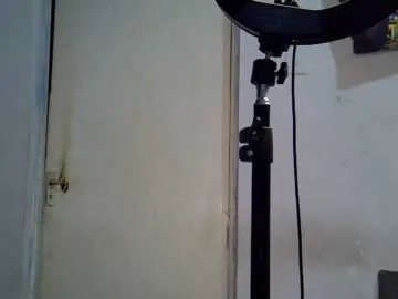 Bongacams Live Sex Cam of SpicyMackenzie1