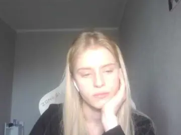 Bongacams Best live sex cam show of kissesliza