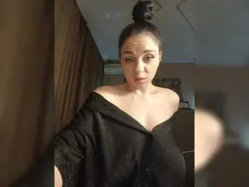 Bongacams Free Porn Cam of GgggLAAAAaaFFtt596rr