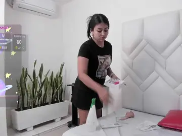 Bongacams Live Sex Cam of Analiaa18