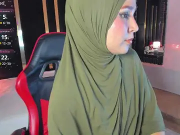 Bongacams Nude Webcam of Hijab-Sami