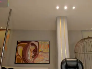 Bongacams Watch Live Sex Cams of PaulinaSantos1