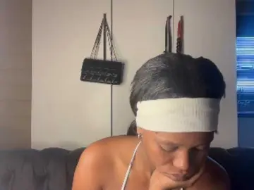 Bongacams Private Sex Chat of SexyBaddie