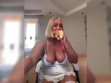 Bongacams Live Sex Cam of Eva-Bella