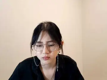 Bongacams Live Sex of MyrleHenggeler