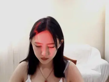 Bongacams Live Porn of MyrleHenggeler