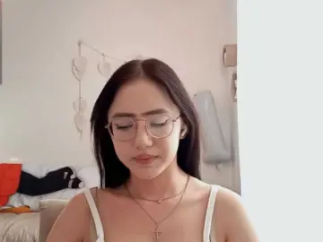 Bongacams Live Sex Cam of MyrleHenggeler