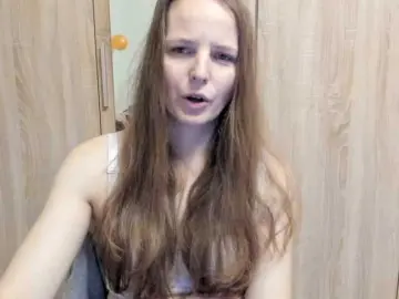 Bongacams Free Porn Cam of Lulu-Erotica