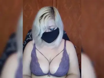 Bongacams Watch Live Sex Cams of yana38a