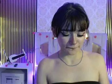 Bongacams Sex Chat of Cloee-tay1