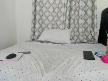 Bongacams Live Sex Cam of Busty-Bree