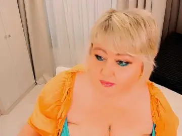 Bongacams Free Porn Cam of XBIGTITSXX