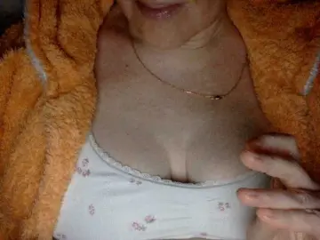 Bongacams Best live sex cam show of BlondyVio