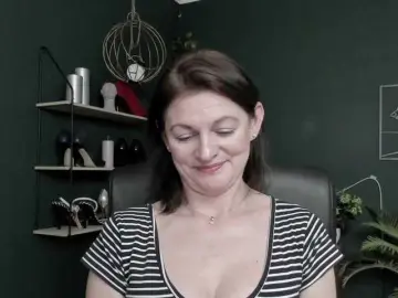 Bongacams Best live sex cam show of mrsVivian