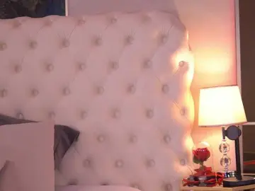 Bongacams Watch Live Sex Cams of BellaNoirre