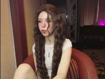 Bongacams Sex Cam of LiloMeoww