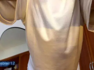 Bongacams Nude Webcam of Missblair12
