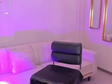 Bongacams Watch Live Sex Cams of BellaCarteer