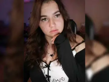 Bongacams Watch Live Sex Cams of Yulua1285