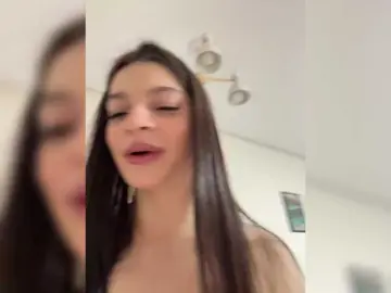 Bongacams Best live sex cam show of shottup