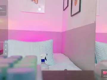 Bongacams Sex Cam of skinnyprinces