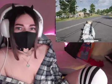 Bongacams Nude Webcam of NightMint