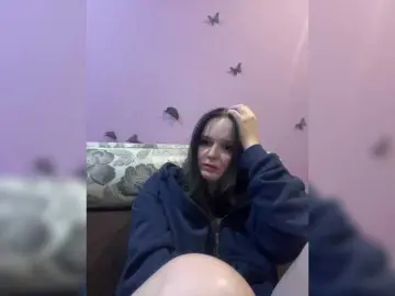 Bongacams Nude Webcam of Lizzi-Peach