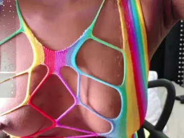 Bongacams Private Sex Chat of petitelittleebony