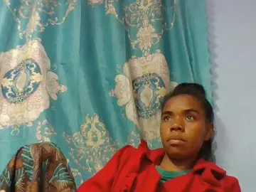Bongacams Watch Live Sex Cams of Emelie1a