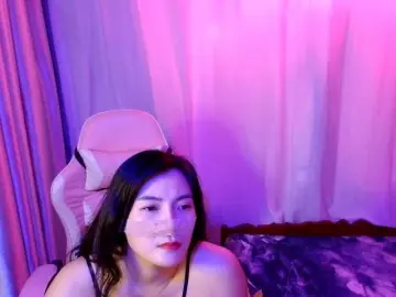 Bongacams Watch Live Sex Cams of Luna-Candy